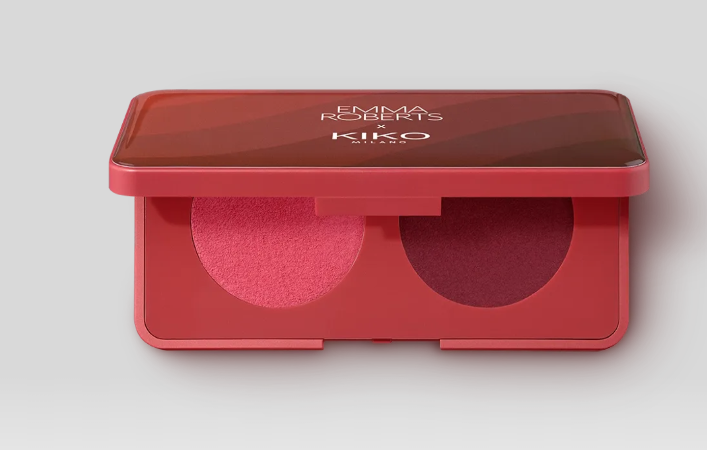 Paleta duo de blush e batom Blush Buddies lips & cheeks Emma Roberts x Kiko Milano cor: 02 cherry on top